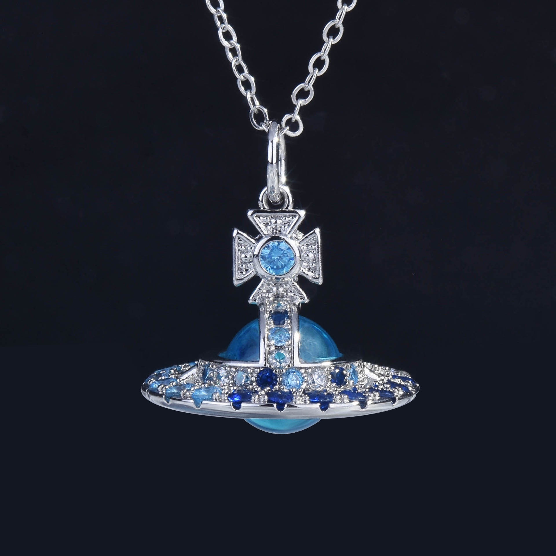 قلادة أنيقة بتصميم الأجسام الس - مراجعة Body Jewelry For You وسعره